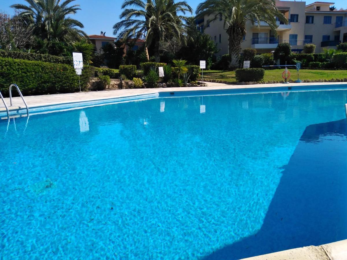 Paradise Gardens II Anastasia Apartment Paphos Esterno foto
