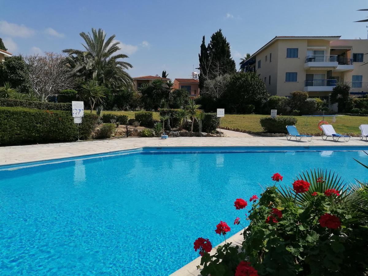 Paradise Gardens II Anastasia Apartment Paphos Esterno foto