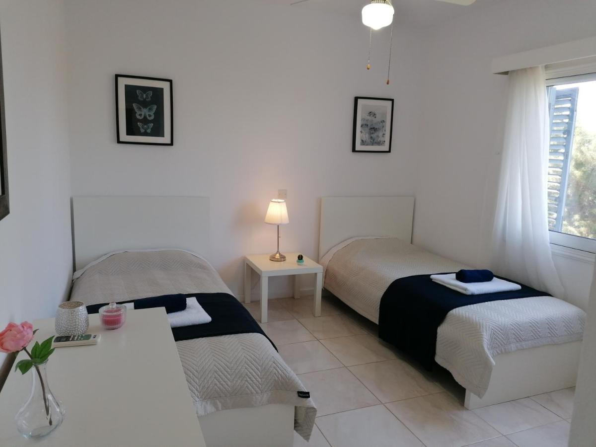 Paradise Gardens II Anastasia Apartment Paphos Esterno foto